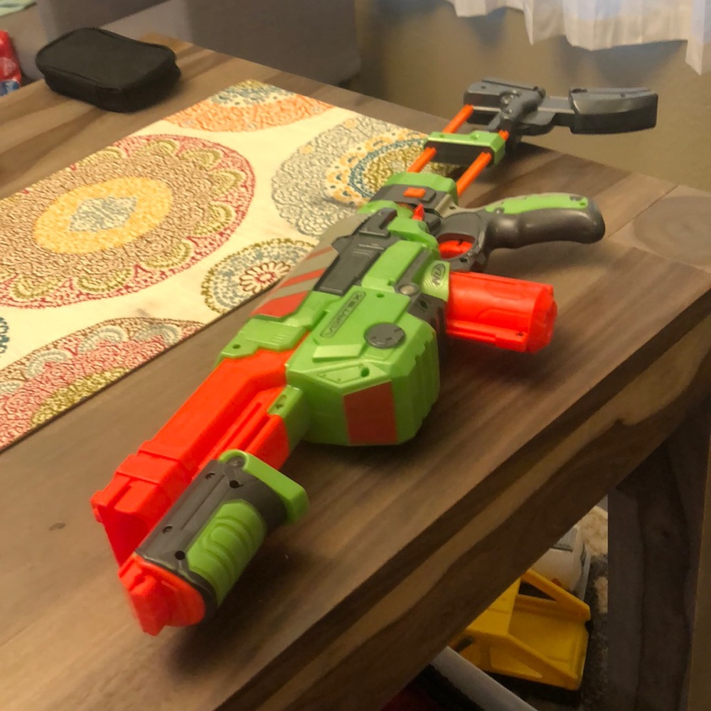 Nerf gun